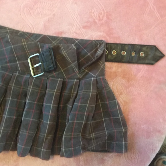 Vintage pleated mini skirt - Picture 3 of 5